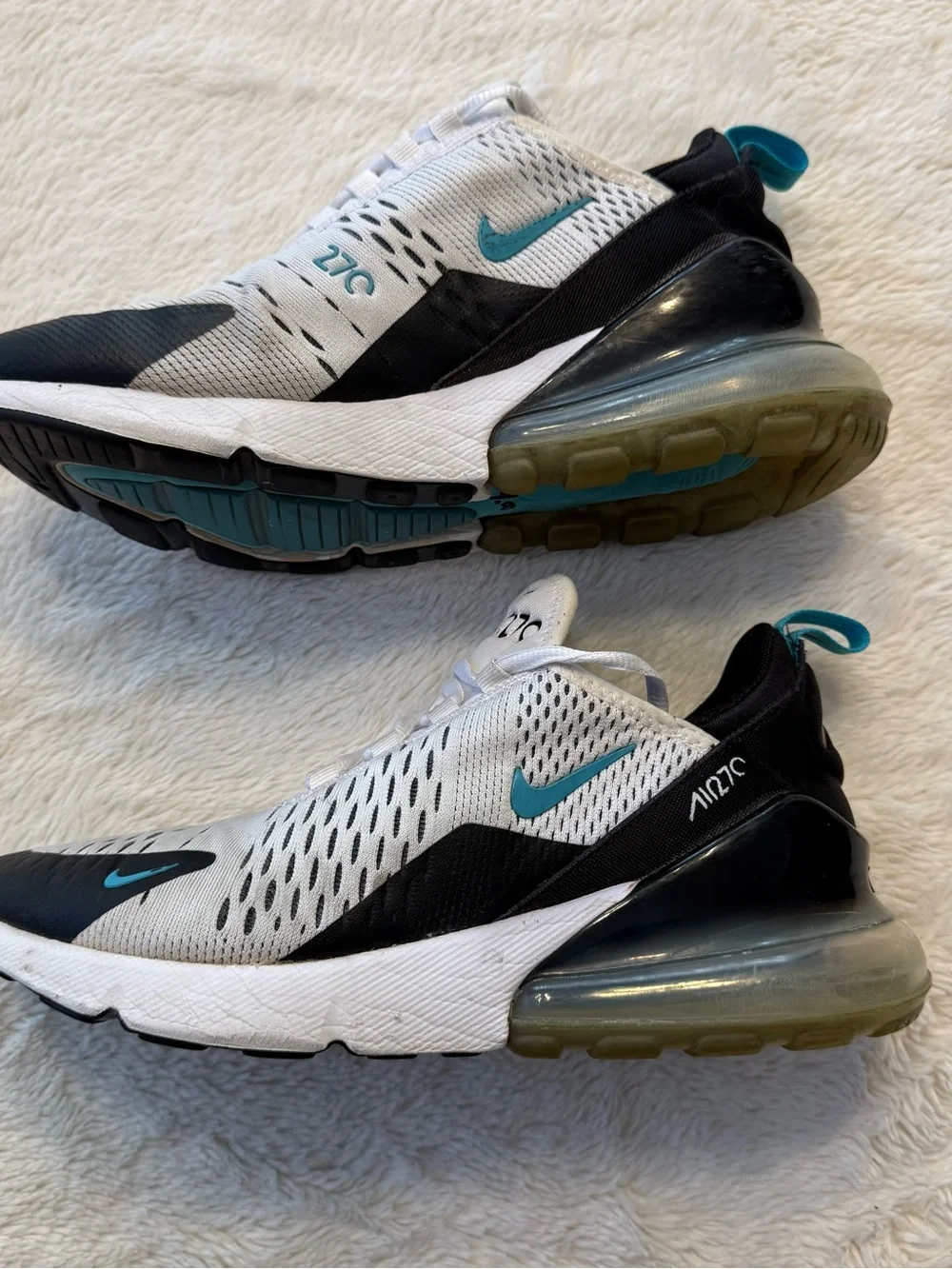 Nike lightweight air